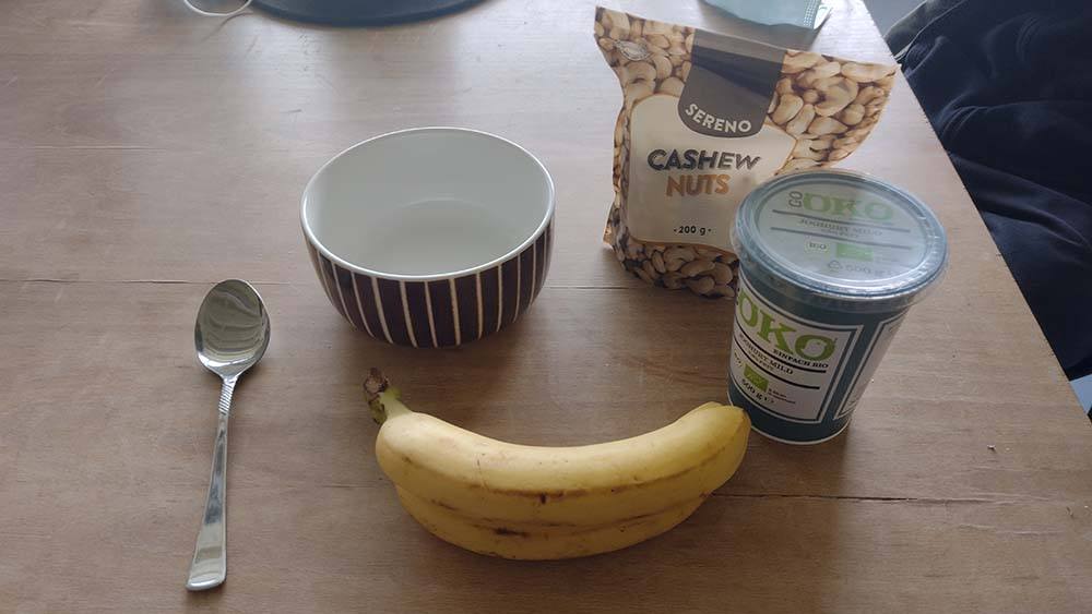 jogurt cashewnuesse bannane